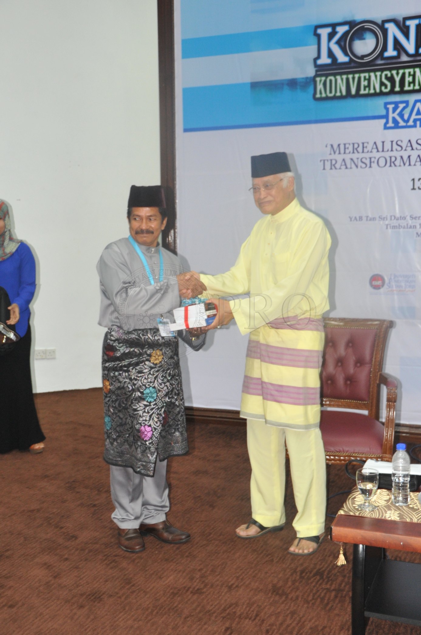 PRO 14 28 KONPEN PRO 7186